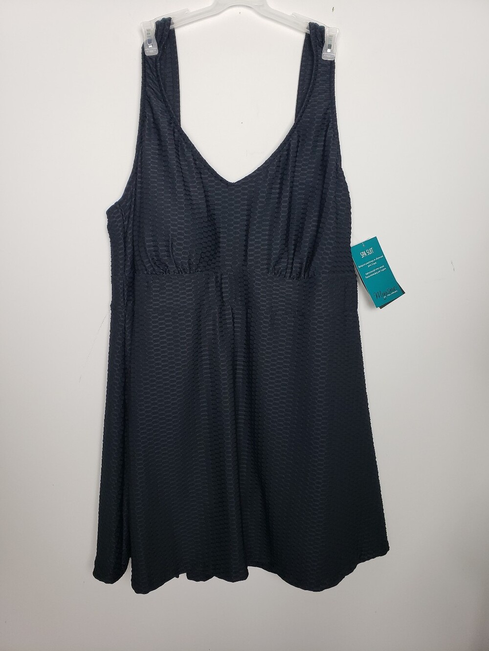 Maxine Of Hollywood Spa V Neck Swim dress One Piece Swimsuit Black Size 24w NWT